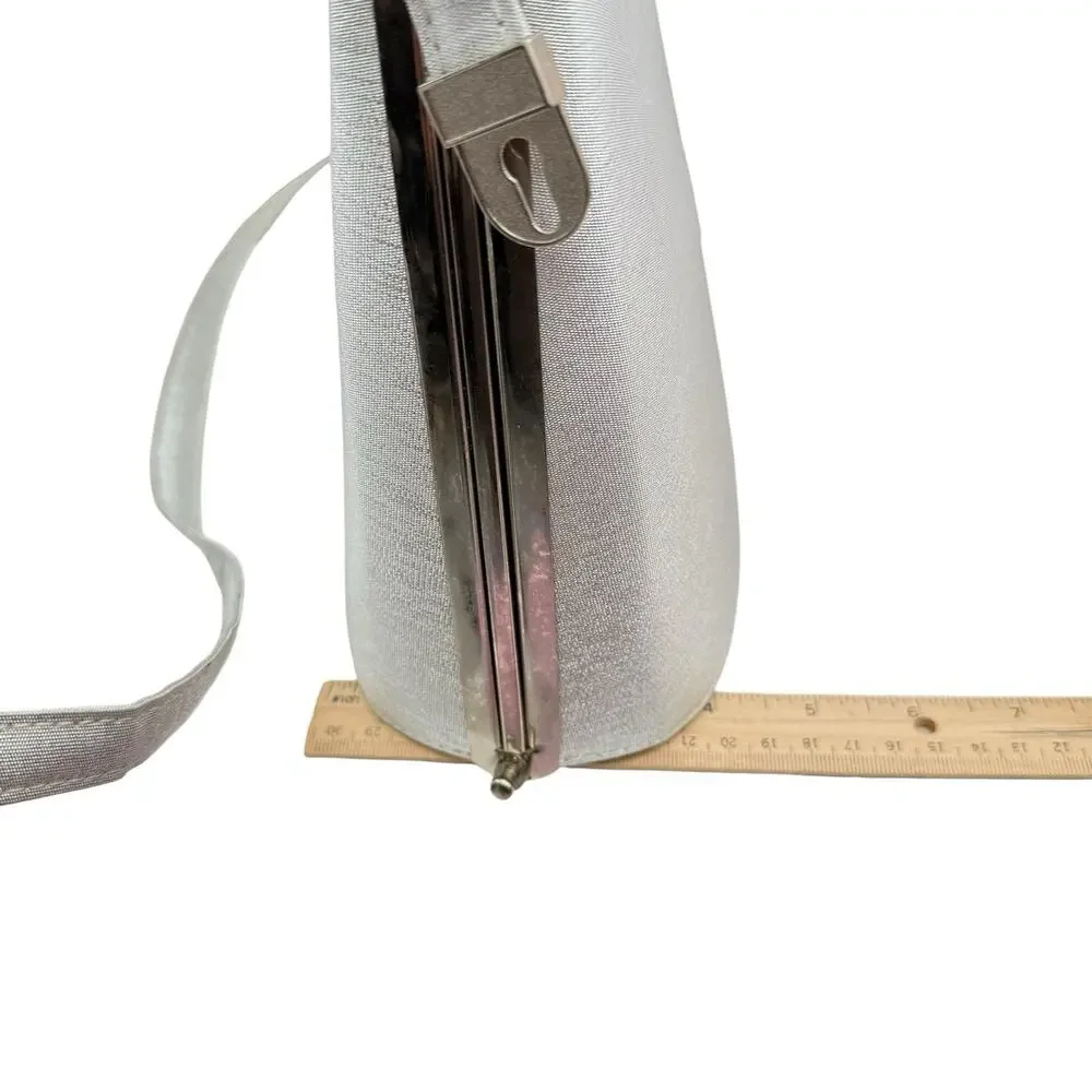 Vintage Metallic Silver Hard Shell Shoulder/Crossbody Bag Adjustable Strap EUC‎